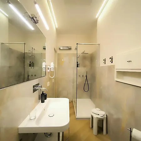 La Casa Di Irene * Stresa