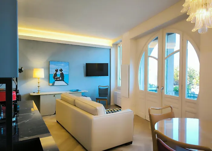 La Casa Di Irene * ストレーザ